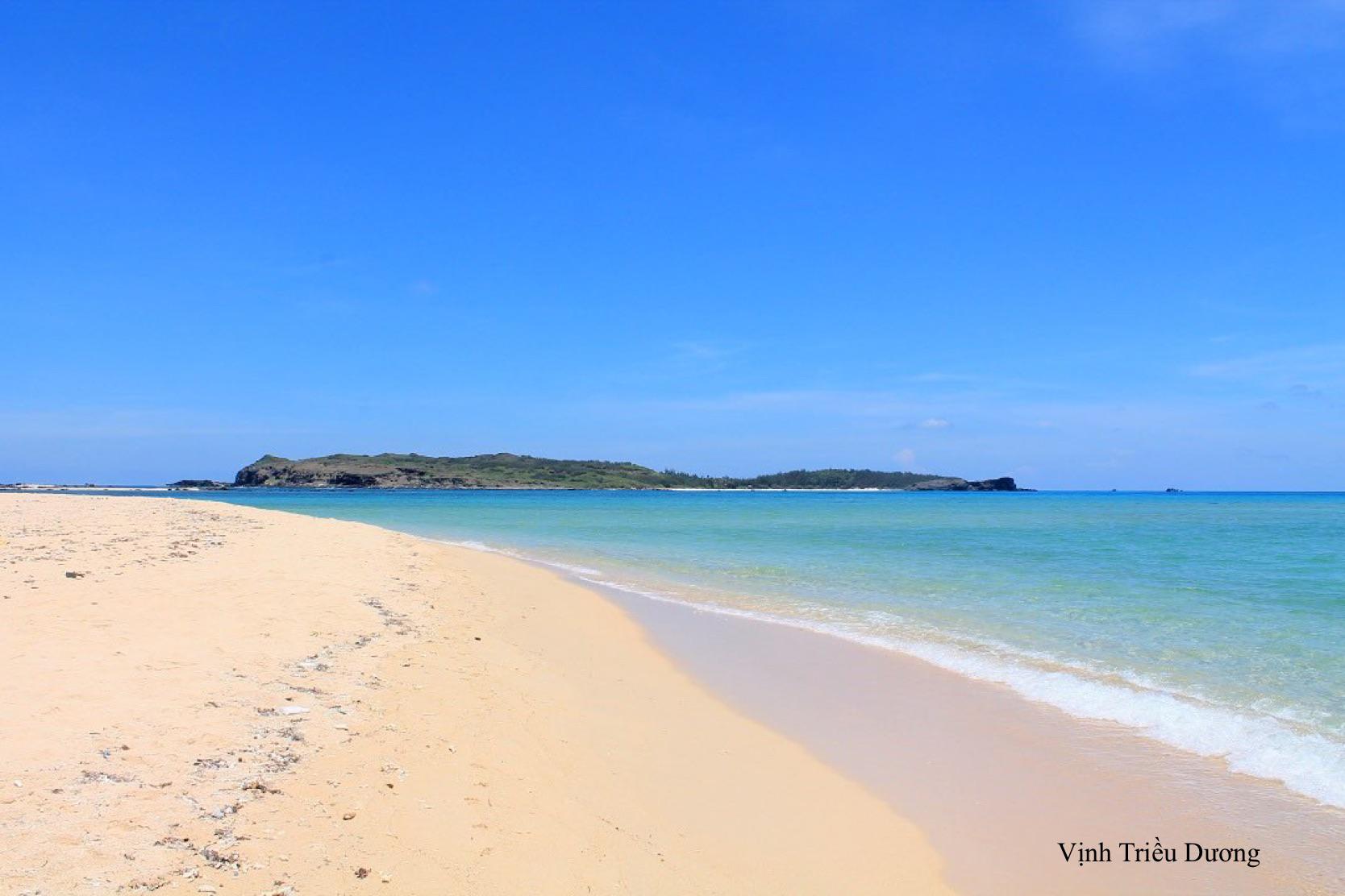  Vịnh Triều Dương - thiên đường nơi đảo xa Phú Quý