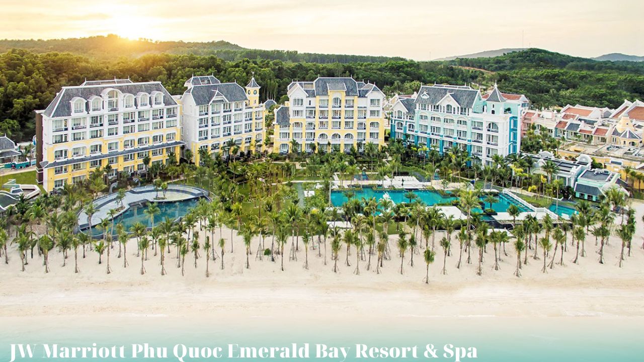 JW Marriott Phu Quoc Emerald Bay Resort & Spa