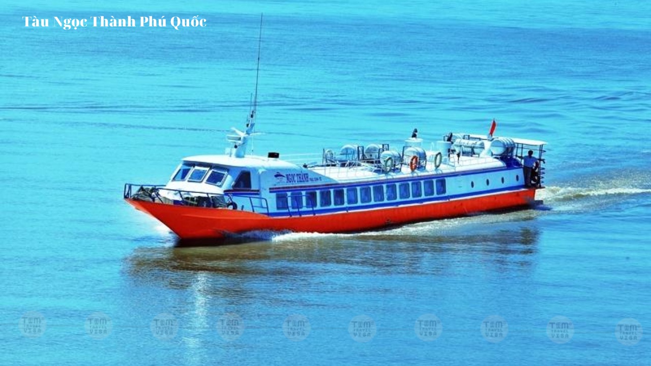 Tàu Ngọc Thành tại bến Tàu Phú Quốc