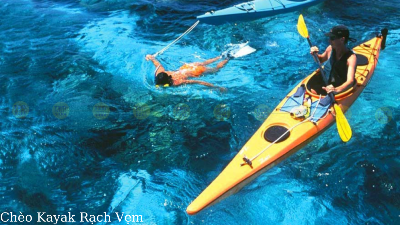 Chèo kayak ở Rạch Vẹm