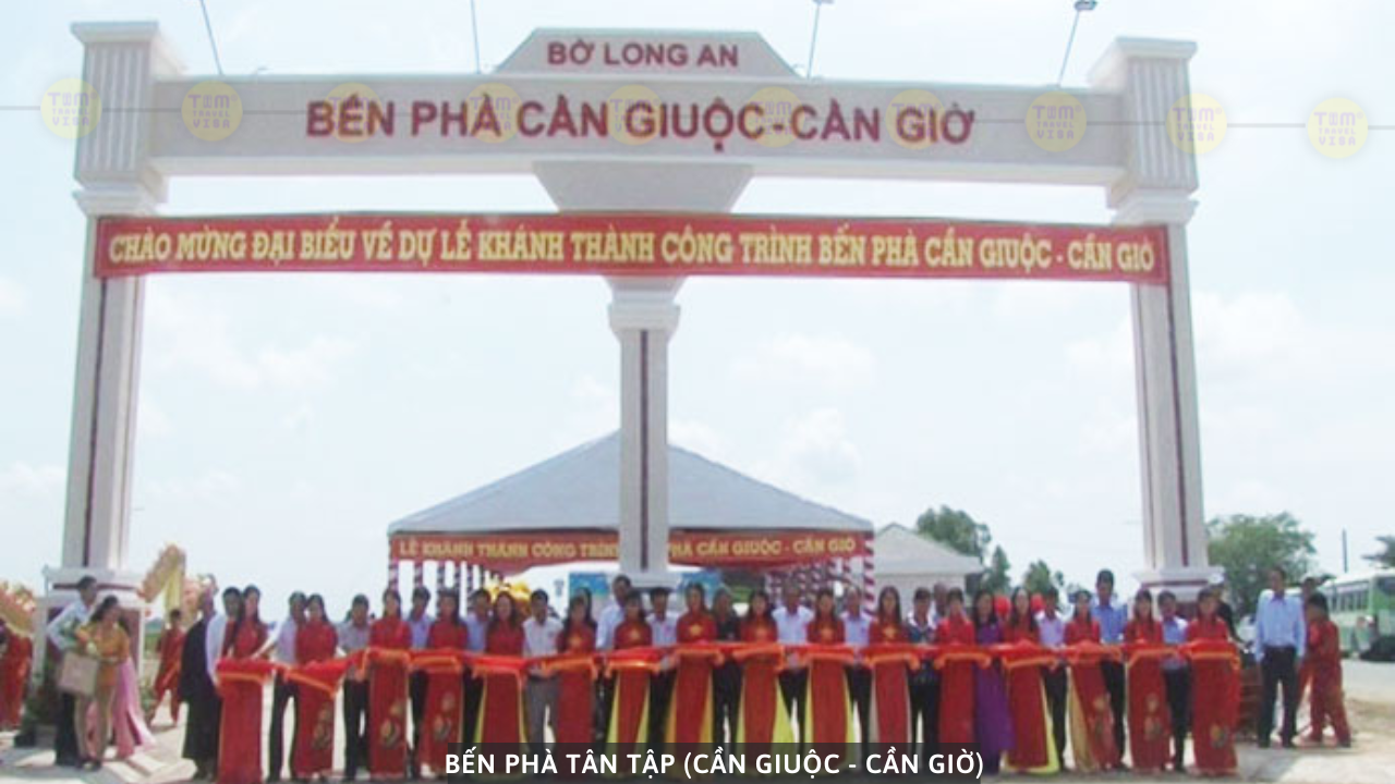 Bến phà tân tập