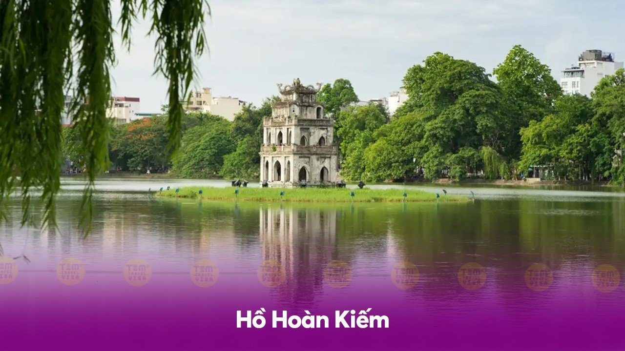 Địa điểm check-in ở Hà Nội: Hồ Hoàn Kiếm 
