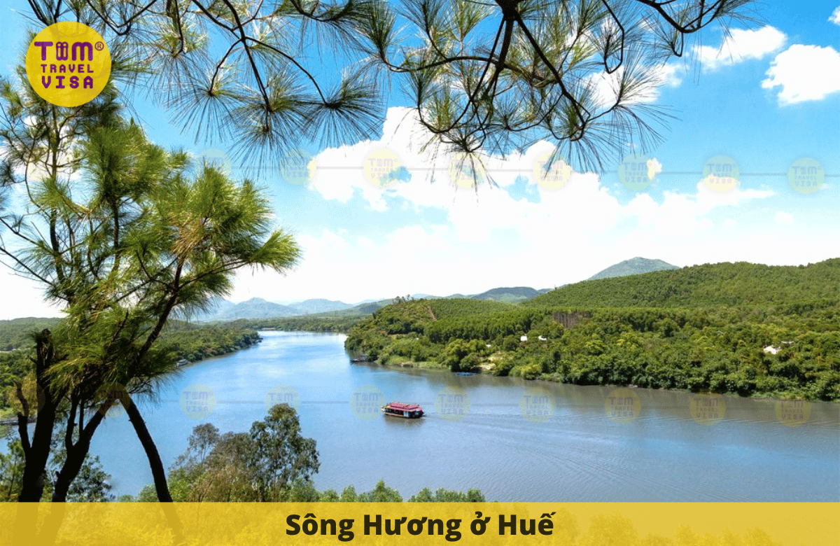 Sông Hương ở Huế