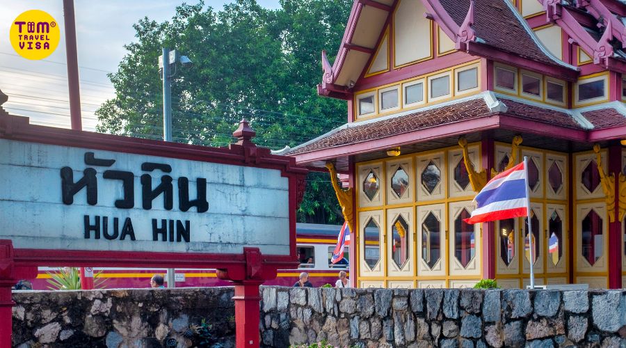 Hua Hin là địa điểm du lịch thái lan gần bangkok không thể bỏ lỡ