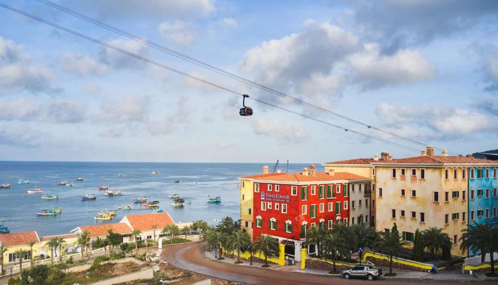 Combo Times Corner Sorrento Boutique Hotel - Phú Quốc 3*