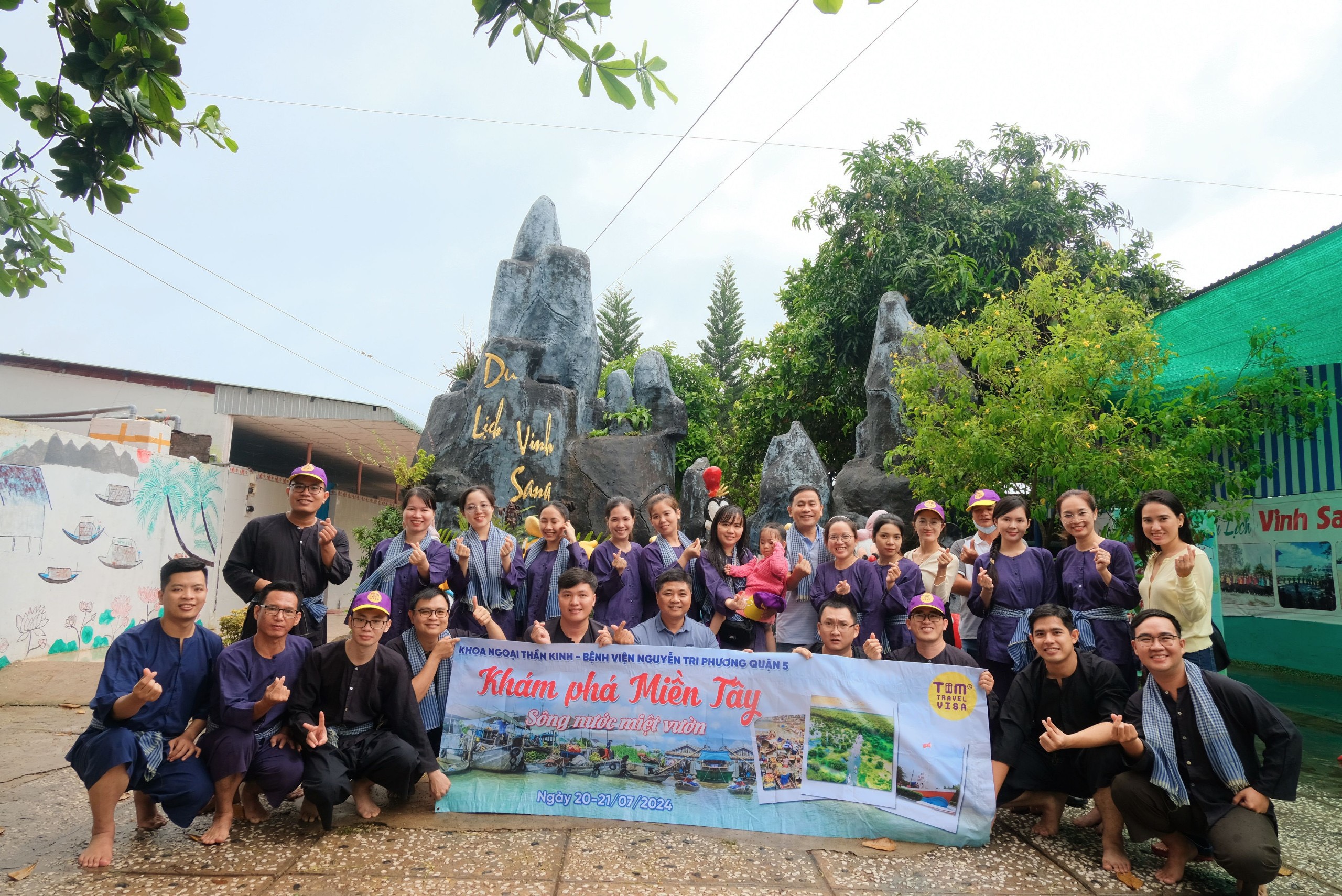 Cảm Ơn Khách Hàng Khoa Ngoại Thần Kinh - Bệnh Viện Nguyễn Tri Phương Đã Đồng Hành Cùng Tiim Travel