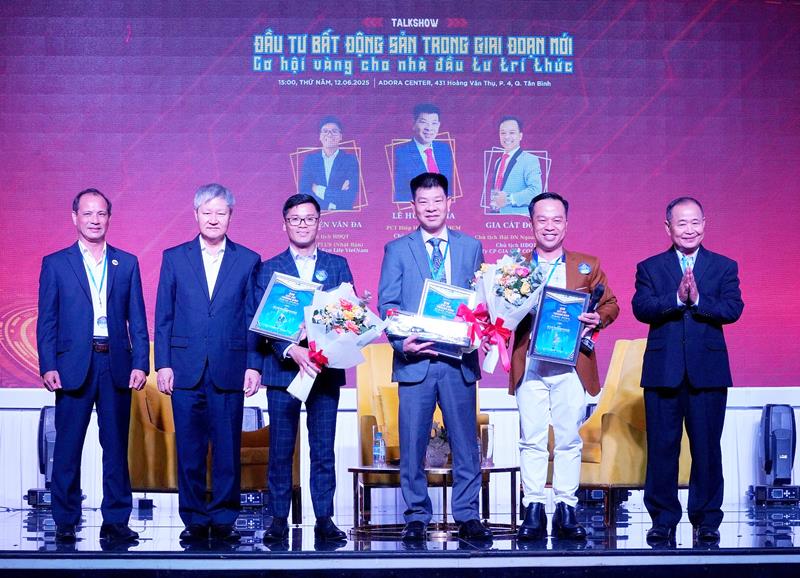 sự kiện g10