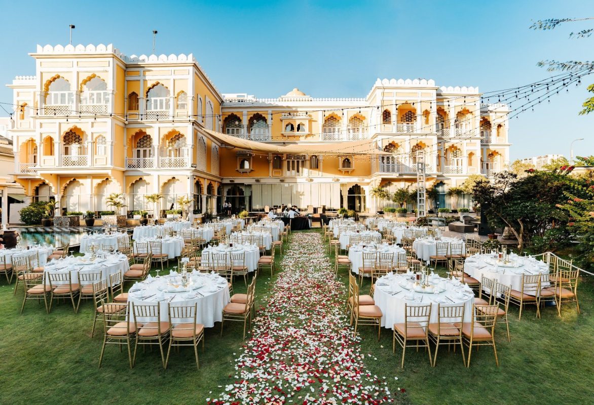 Sảnh tiệc ngo&agrave;i trời tại Chloe Gallery (Quận 7) &ndash; Kh&ocirc;ng gian "Art" v&agrave; Outdoor