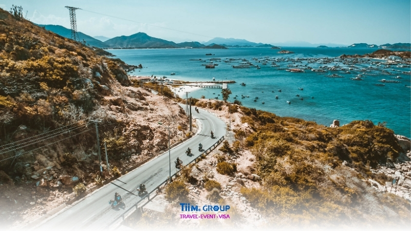 Đường ven biển Vĩnh Hy