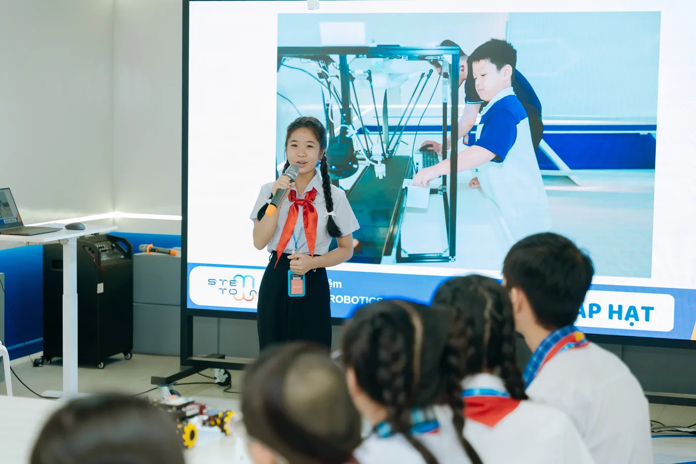 Thuyết trình tại Stem Town